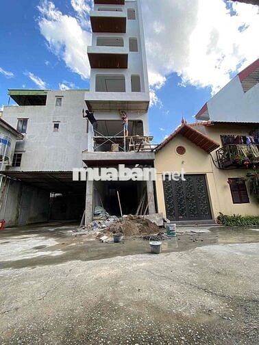 NHÀ MỚI ĐANG HOÀN THIỆN TỔ 9 THẠCH BÀN - 16 CHỖ QUAY ĐẦU TRƯỚC NHÀ