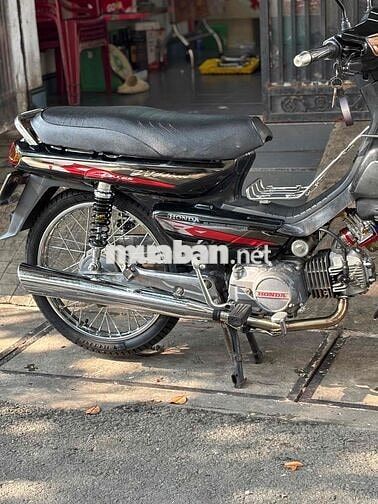 Honda Dream Đen