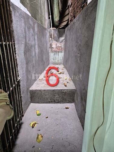 Nhà cho thuê 5pn, 3wc ngay THĐ Q5