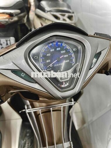 Honda Air Blade 2012 mắt cú fi Vàng đồng