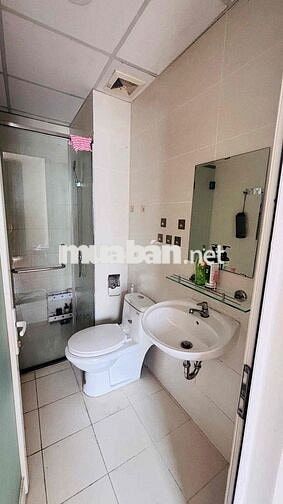 Căn Duplex Cho thuê 4PN và 4WC; Giá 11tr/tháng. LH Hương xem nhà