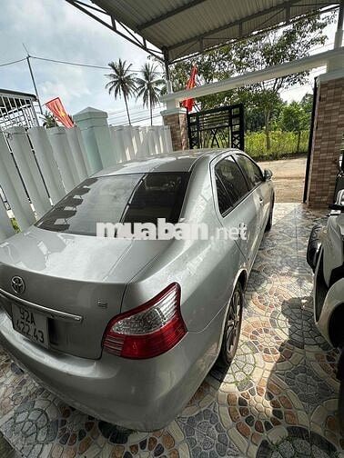 Toyota Vios Bạc