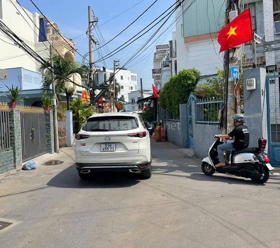 BÁN NHÀ PHƯỜNG BÌNH TRUNG ĐÔNG QUẬN 2,NHÀ GÓC 2 MẶT TIỀN,DIỆN TÍCH:236