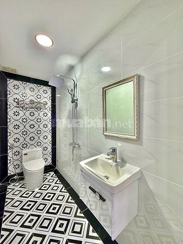 Nhà 5 lầu tuyệt đẹp thiết kế cổ điển HXh Trương Đăng Quế,P1, Q.Gò vấp