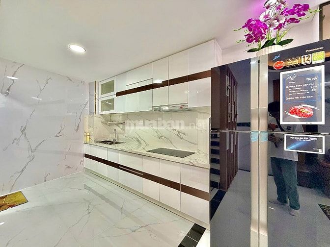 Nhà 5 lầu tuyệt đẹp thiết kế cổ điển HXh Trương Đăng Quế,P1, Q.Gò vấp