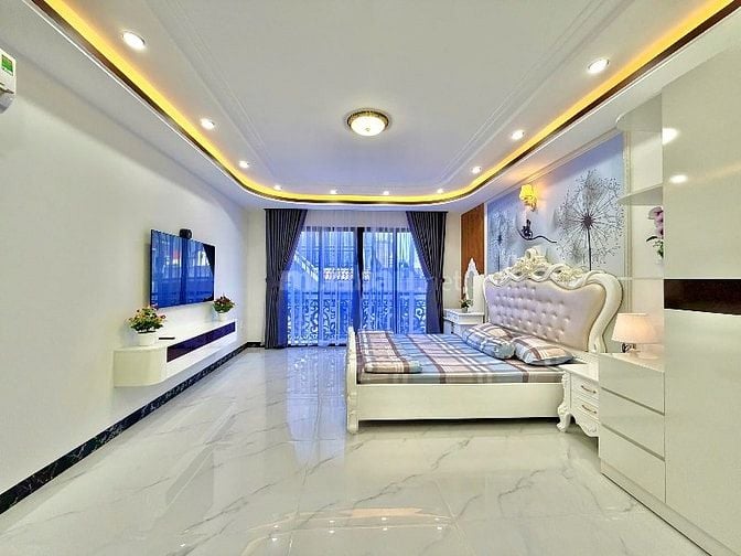 Nhà 5 lầu tuyệt đẹp thiết kế cổ điển HXh Trương Đăng Quế,P1, Q.Gò vấp