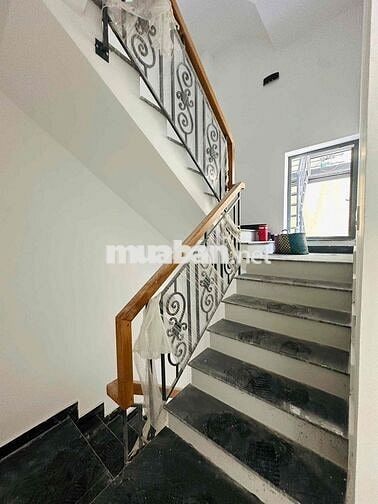 TOÀ NHÀ MỚI TRUNG TÂM TÂN SƠN NHÌ Q.TÂN PHÚ 8x24 - 7 TẦNG CHỈ 180 Tr/t