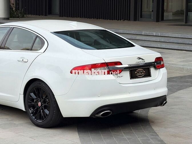 Jaguar XF 2.0 Luxury bản cao cấp 2014
