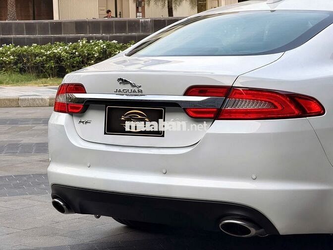 Jaguar XF 2.0 Luxury bản cao cấp 2014
