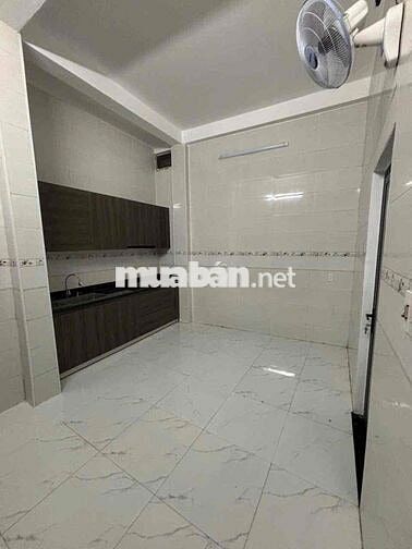 Cho thuê nhà 3 tầng MT Điện Biên Phủ Thanh Khê Đoạn KD Sầm Uất