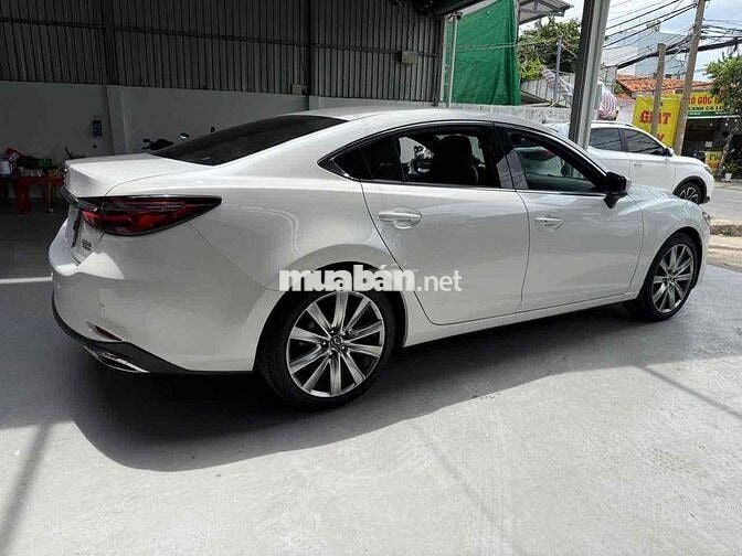 Mazda 6 2.5 Premium 2023 - Odo 22.000km