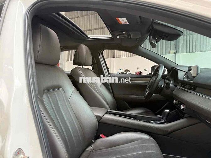 Mazda 6 2.5 Premium 2023 - Odo 22.000km