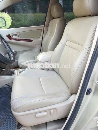 Toyota innova bản đủ G xịn độ cả ghế điện cực chất