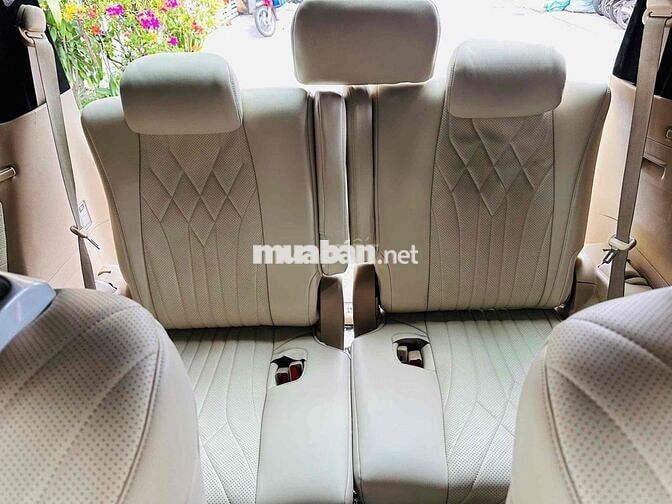 Toyota Alphard Model 2019 up full limousine