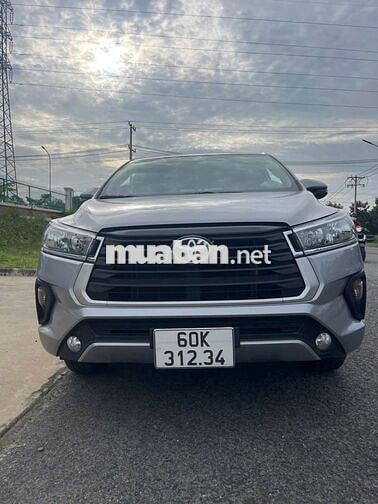 Toyota Innova 2023 70000 km Bạc