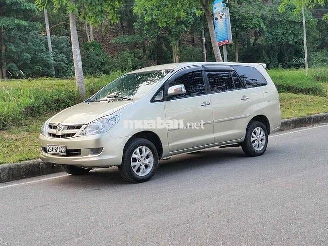 Toyota innova bản đủ G xịn độ cả ghế điện cực chất