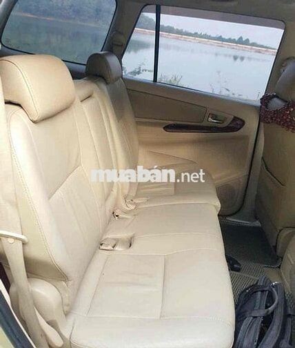 Toyota innova bản đủ G xịn độ cả ghế điện cực chất