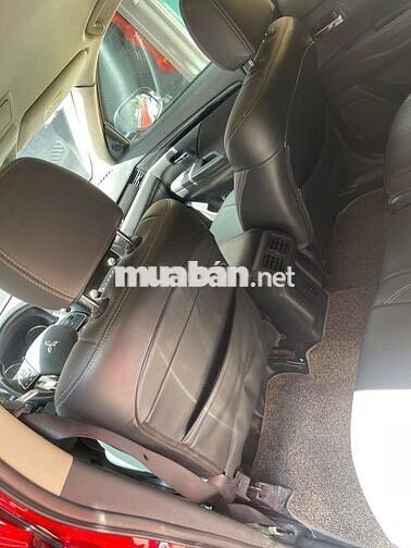 Mitsubishi Outlander 2020 Đỏ