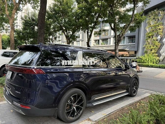 Kia Carnival 2023 Signature 45.000km