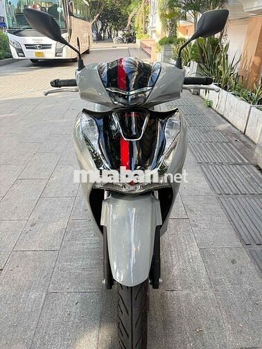Honda SHVN 160 2023 Xám 2000 km