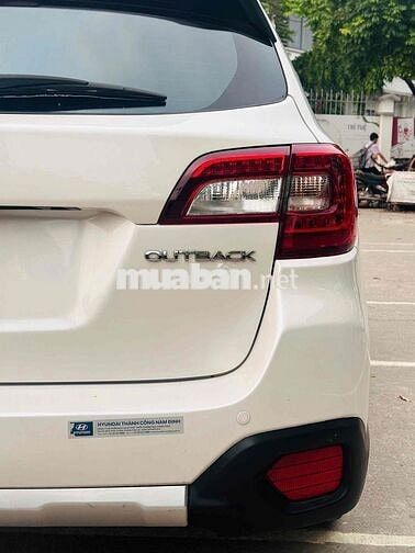 Subaru Outback 2016 2.5 AT Trắng