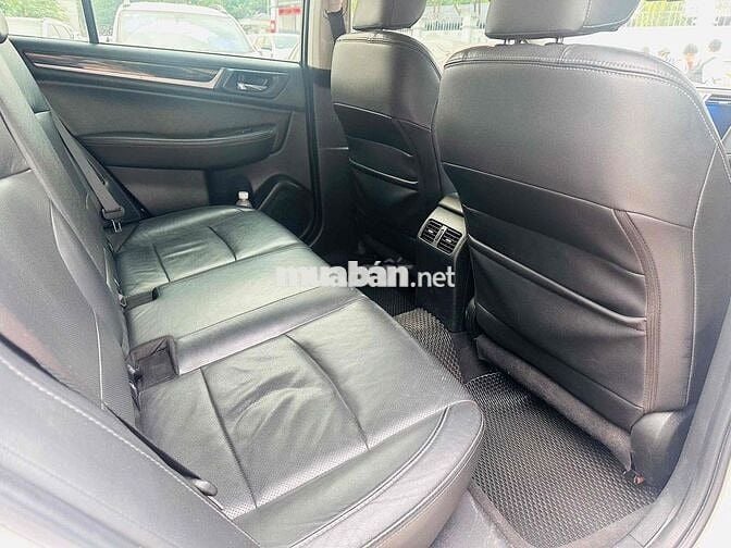 Subaru Outback 2016 2.5 AT Trắng