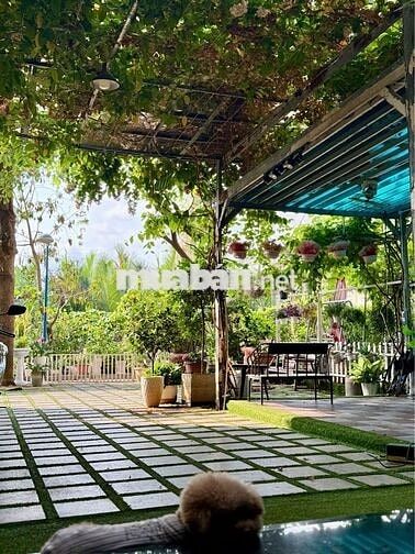Biệt thự vườn 200m2, Khu Nam Long Q7, ngang 8m dài 8m , 2 tầng