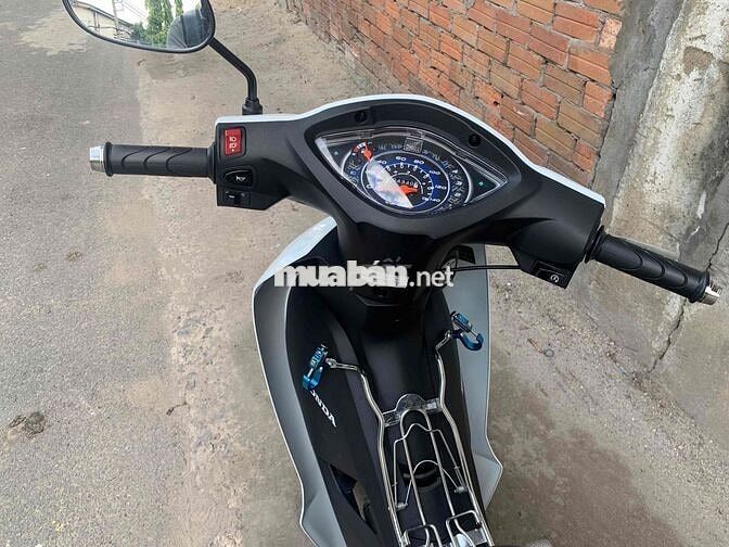 Honda Wave Trắng 4300 km
