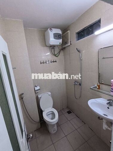 Cho thuê nhà mặt phố trần phú ba đình