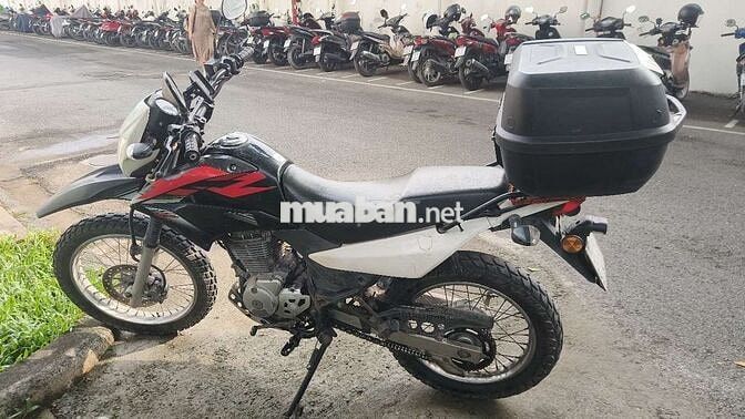 Honda XR150L 53.000 km Đen Đỏ Trắng