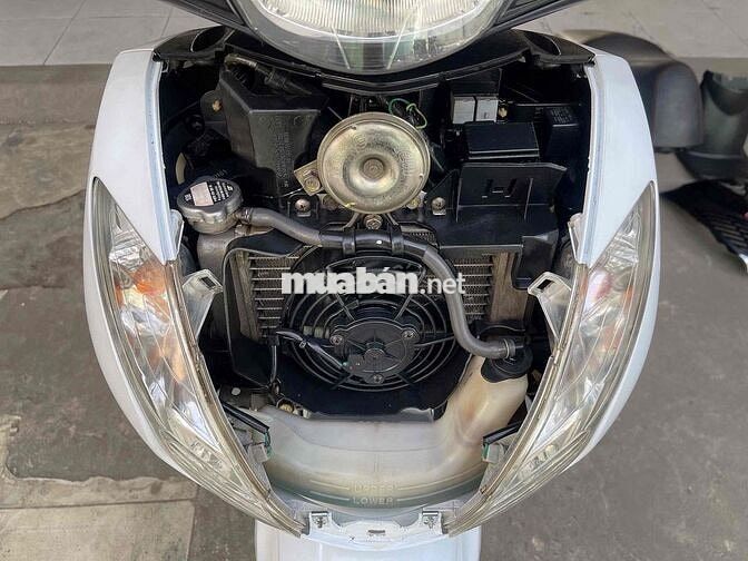 Sh 150cc.79628. Dk 2O11. Sm 107. Bstp.❤️