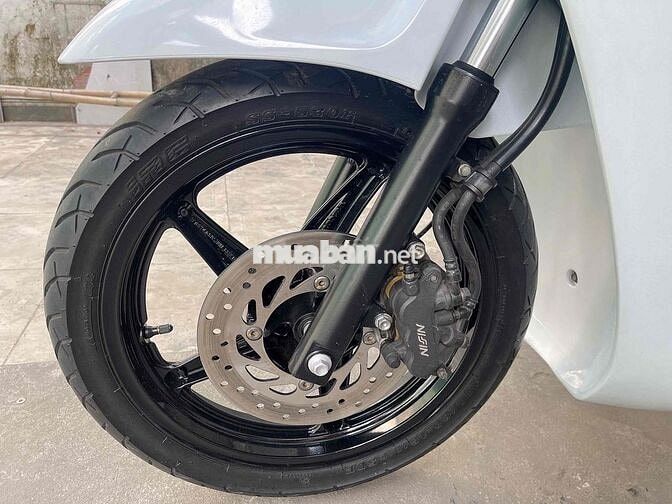 Sh 150cc.79628. Dk 2O11. Sm 107. Bstp.❤️