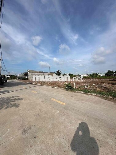 Đất 4 x 18M sẹc Sông Sài Gòn Phường An Phú Đông Quận 12