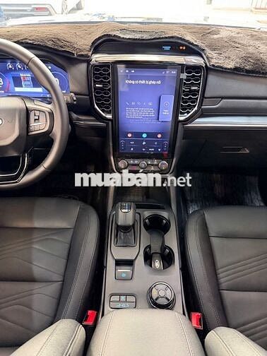 Ford Everest 2025 2 cầu Đen 10307 km