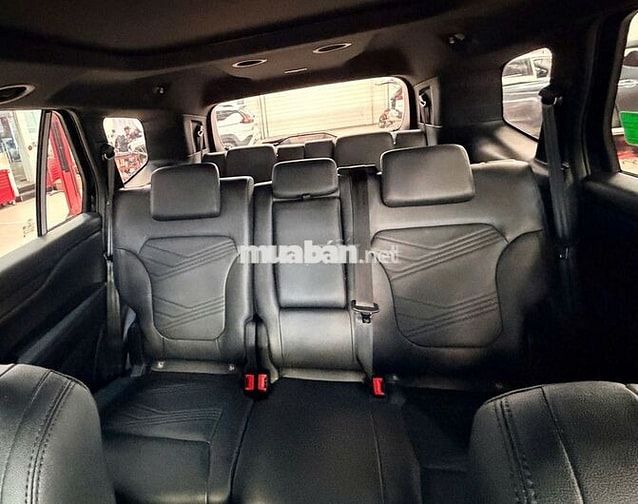 Ford Everest 2025 2 cầu Đen 10307 km
