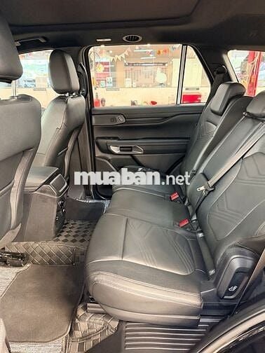 Ford Everest 2025 2 cầu Đen 10307 km