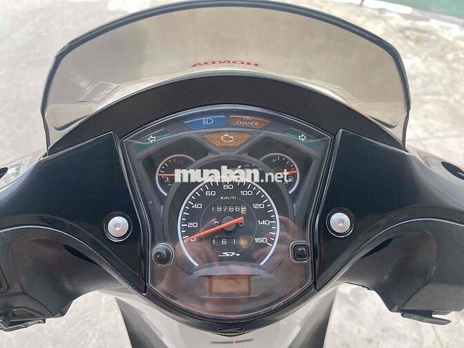 Sh 150cc.79628. Dk 2O11. Sm 107. Bstp.❤️