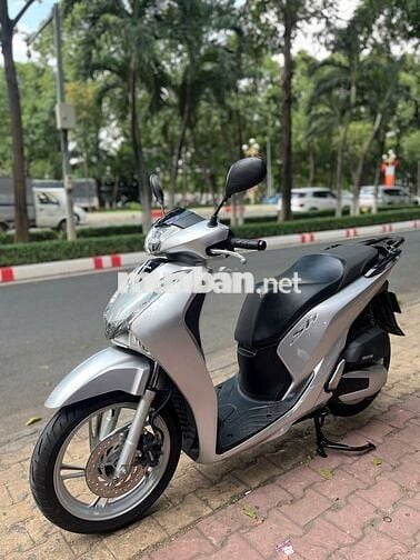 Honda SH 125 2018 Bạc