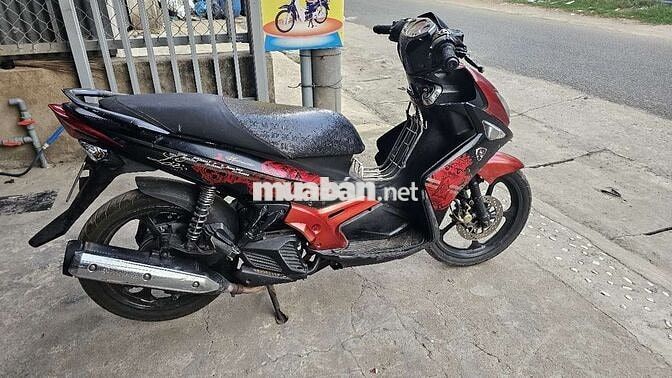 Yamaha Novo 4 Đỏ đen