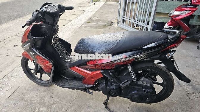 Yamaha Novo 4 Đỏ đen