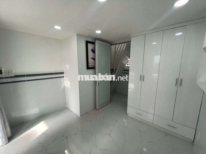 [2PN_3WC] 3 TẦNG_SÁT Q.1_GẦN CHỢ BÀ CHIỂU