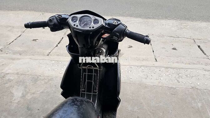 Yamaha Novo 4 Đỏ đen