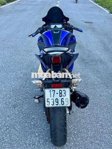 Yamaha R15 V3 2020 Xanh Nguyên bản
