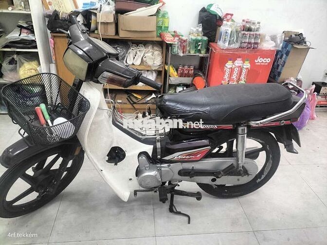 Honda Dream II Trắng đen Đã sử dụng
