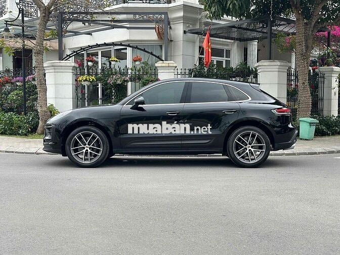 Porsche Macan 2024 Đen 19000 Miles