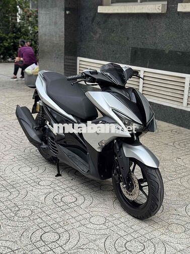 Yamaha NVX 125 2017 Bạc ,bs thành phố ,chính chủ
