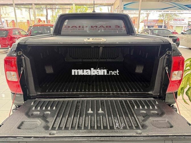 Ford Ranger XLS 4X2AT 2022 Đen