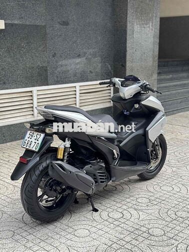 Yamaha NVX 125 2017 Bạc ,bs thành phố ,chính chủ