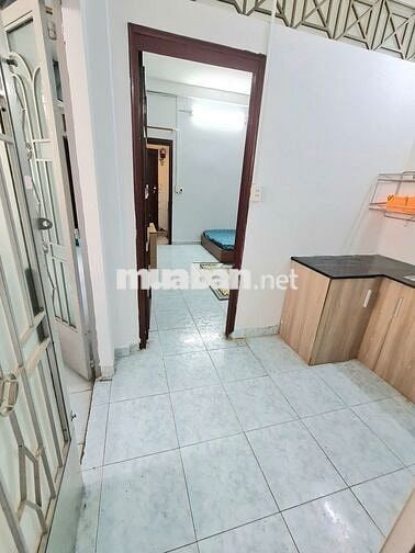 2 phòng ngủ, phòng bếp, full nội thất giá 7tr/tháng. Phú Nhuận