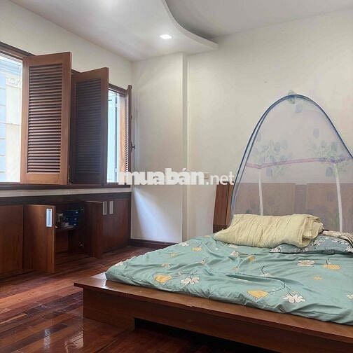 Cần cho thuê nhà làm văn phòng Trần Duy Hưng. S60m, 5t, mt5 giá 35tr